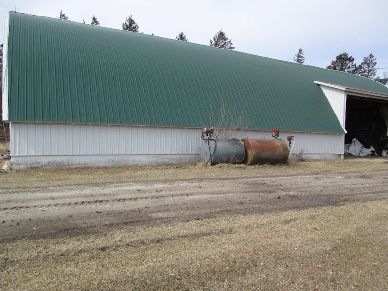 Barn with fuel tanks